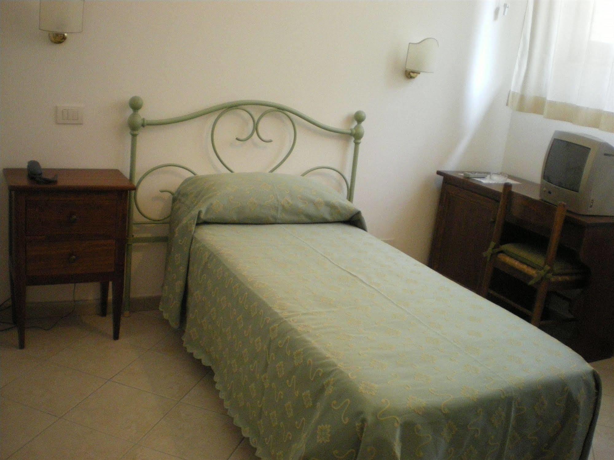 Hotel I Platani Siena Bagian luar foto