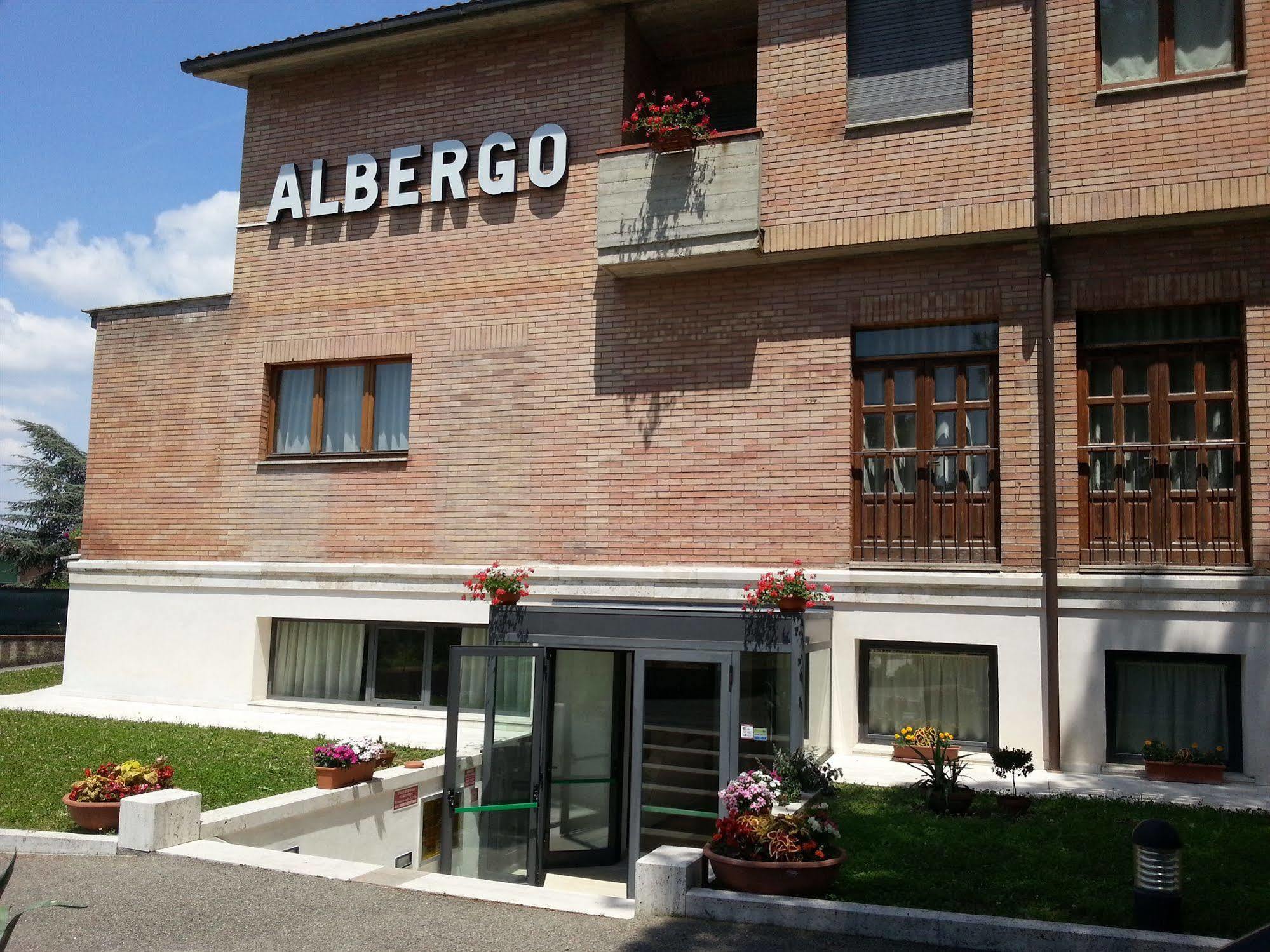 Hotel I Platani Siena Bagian luar foto