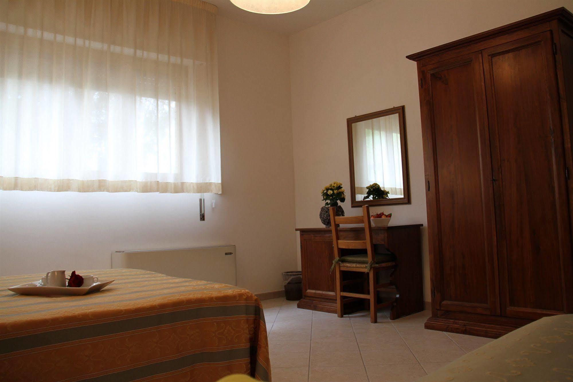 Hotel I Platani Siena Bagian luar foto
